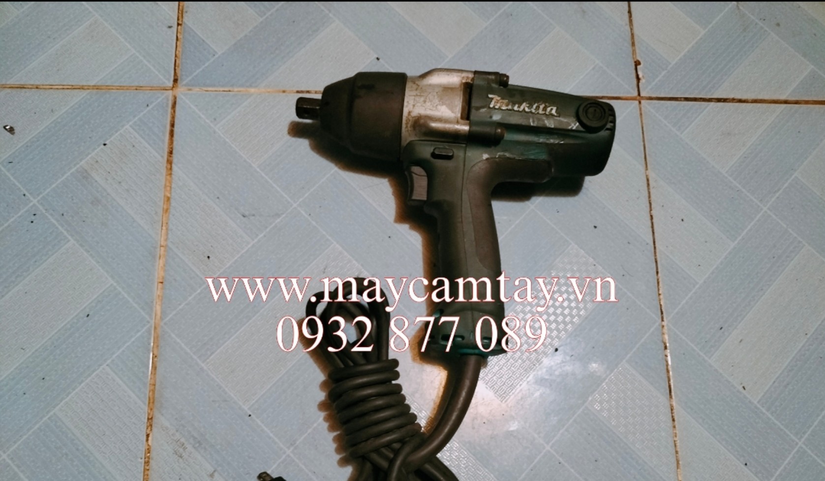 Máy siết bulong Hitachi - Makita