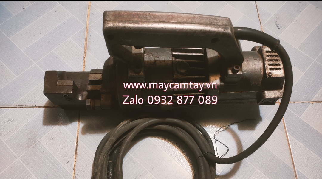 Máy cắt sắt thủy lực phi 20mm