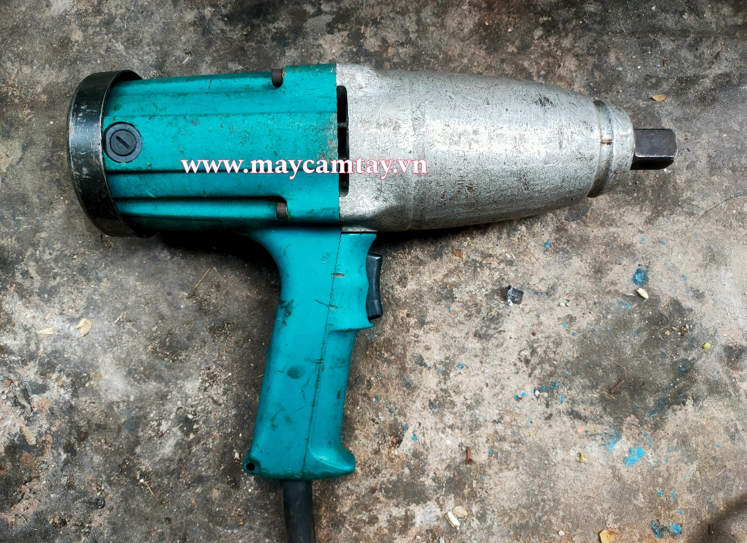 Máy siết ốc bulong Makita 6906